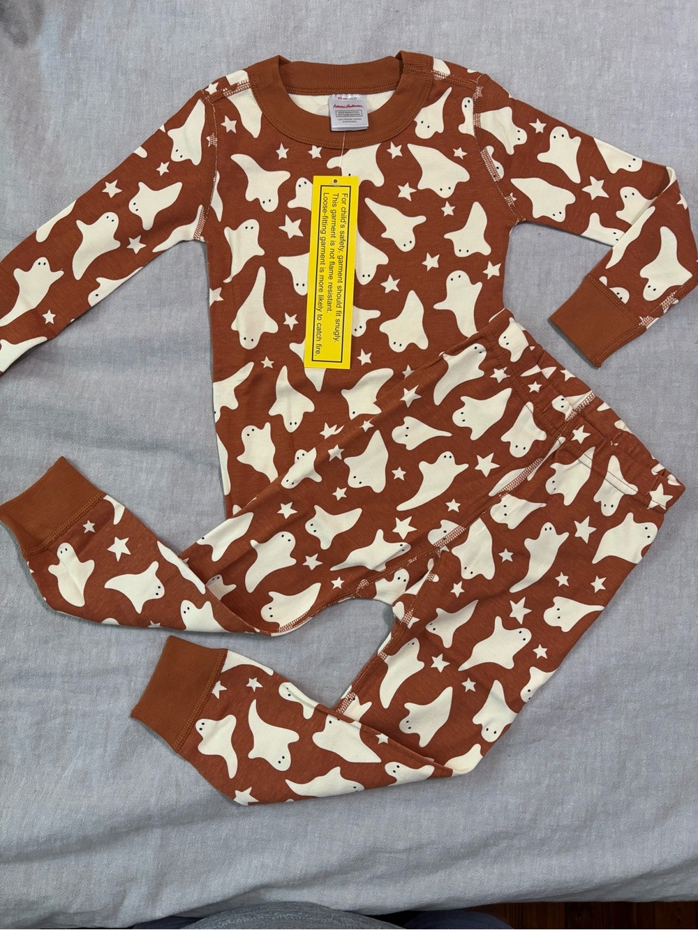 Hanna Andersson Brown and Cream Ghost Print Pajama Set. Organic, NWT